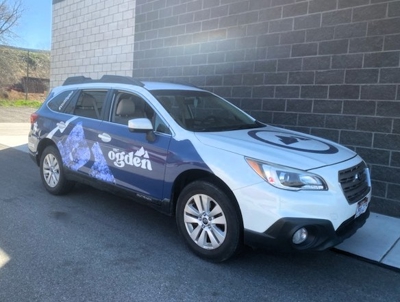 Vehicle Wraps Photo